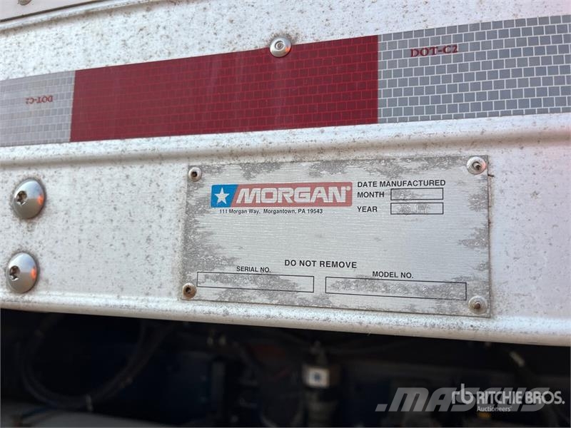 Freightliner M2 106 Isotermos y frigoríficos