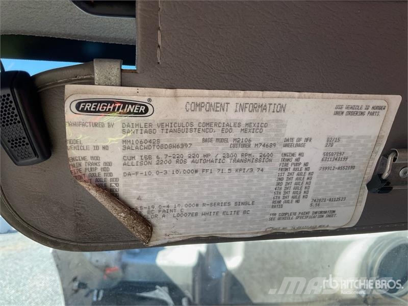 Freightliner M2 106 Furgoonautod