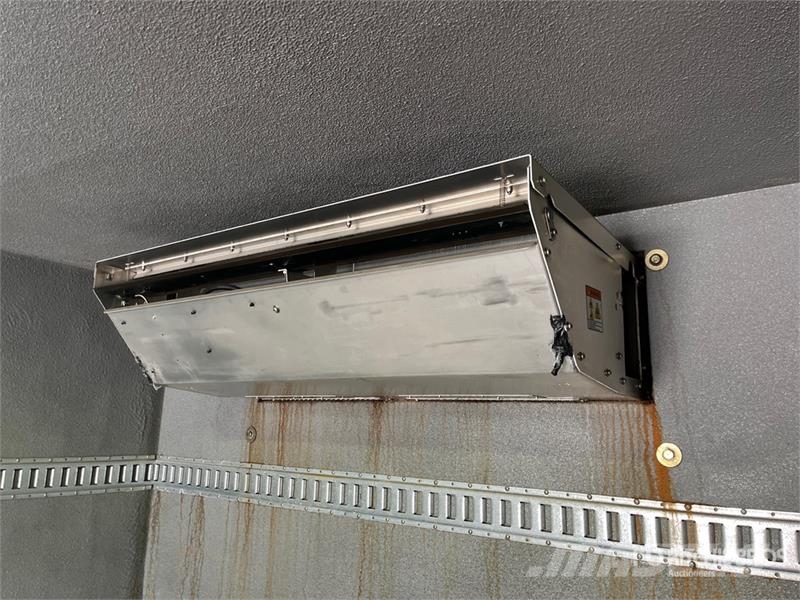 Freightliner M2 106 Isotermos y frigoríficos