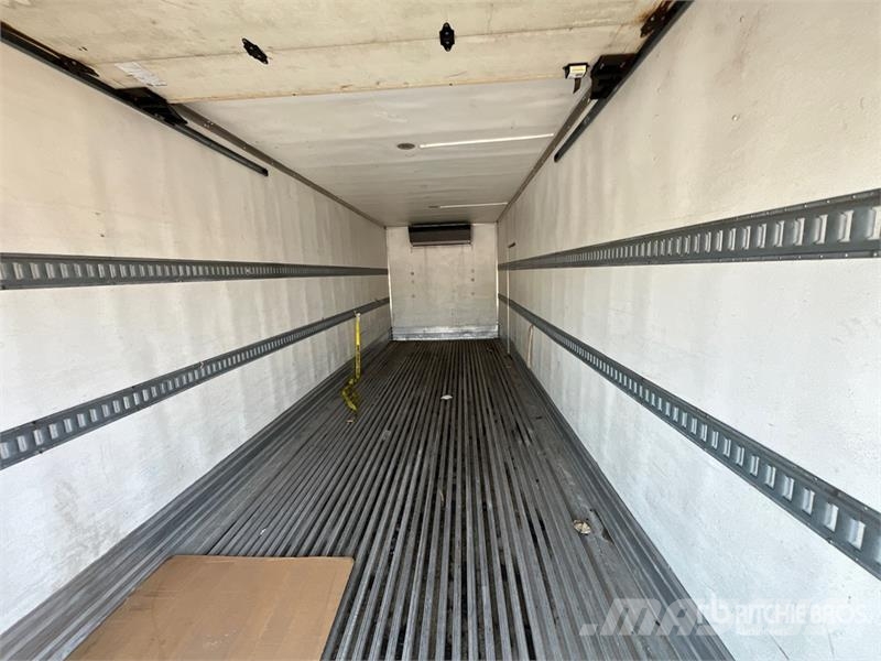 Freightliner M2 106 Isotermos y frigoríficos