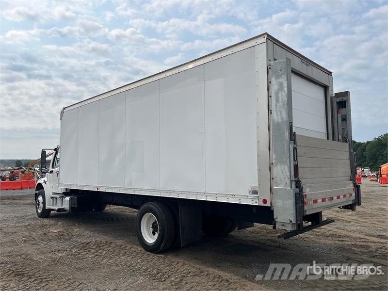 Freightliner M2 106 Isotermos y frigoríficos