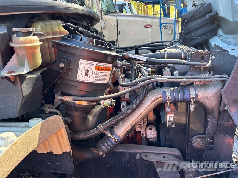 Freightliner M2 106 Рефрижератори