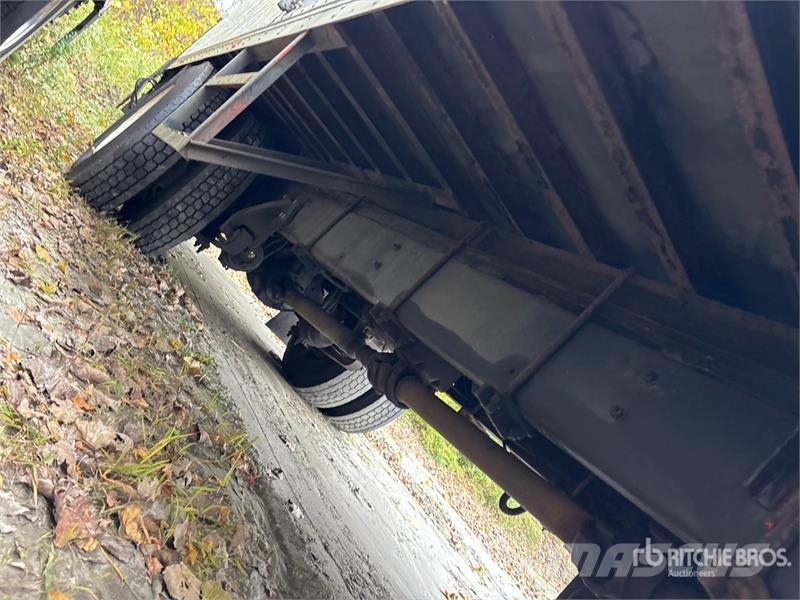 Freightliner M2 106 Рефрижератори