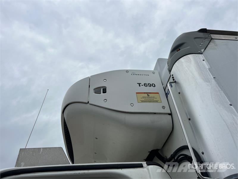 Freightliner M2 106 شاحنات بدرجة حرارة قابلة للضبط