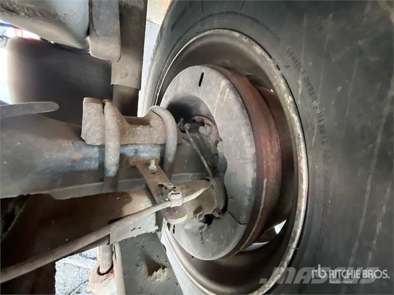 Freightliner M2 106 Isotermos y frigoríficos