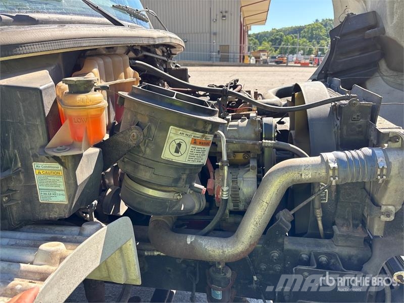 Freightliner M2 106 Camion pour copeaux de bois