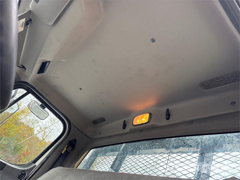 Freightliner M2 106 Komunalna vozila