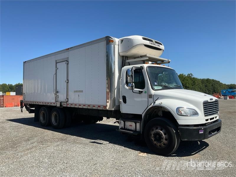 Freightliner M2 106 Грузовики-Рефрижераторы