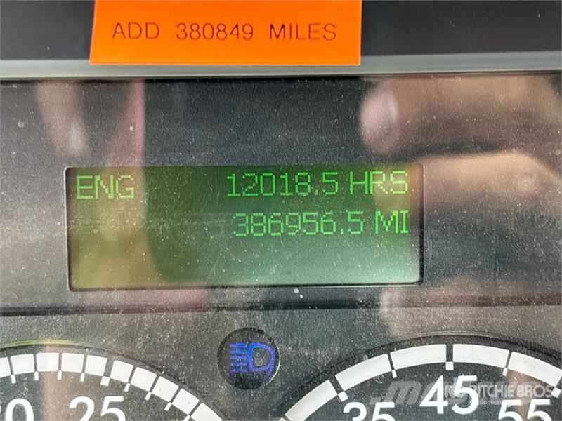 Freightliner M2 106 Komunalna vozila