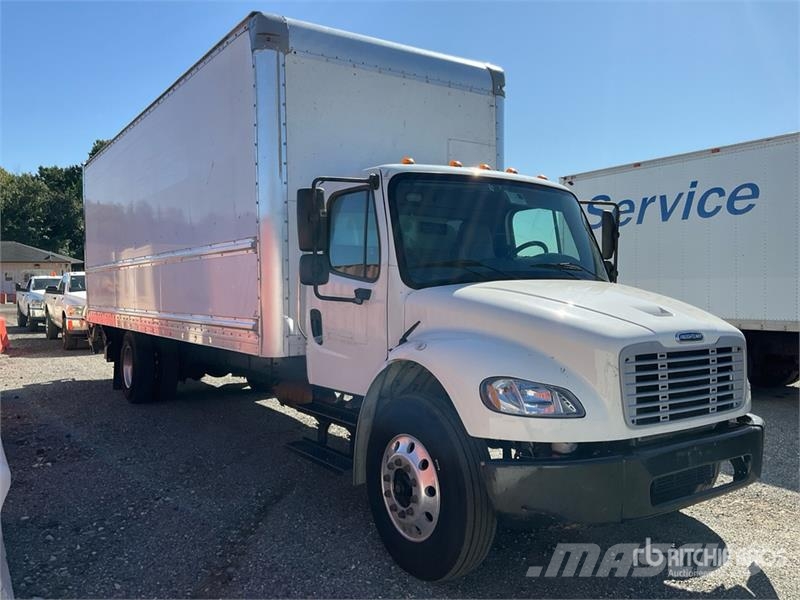 Freightliner M2 106 Furgoonautod