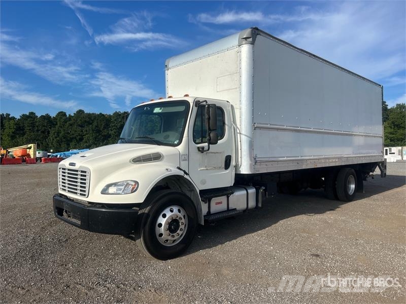 Freightliner M2 106 Kofferaufbau