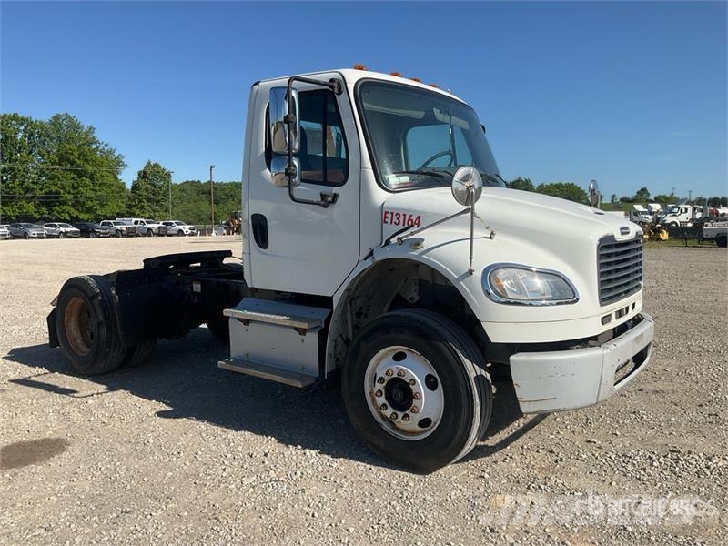 Freightliner M2 106 Prime Movers