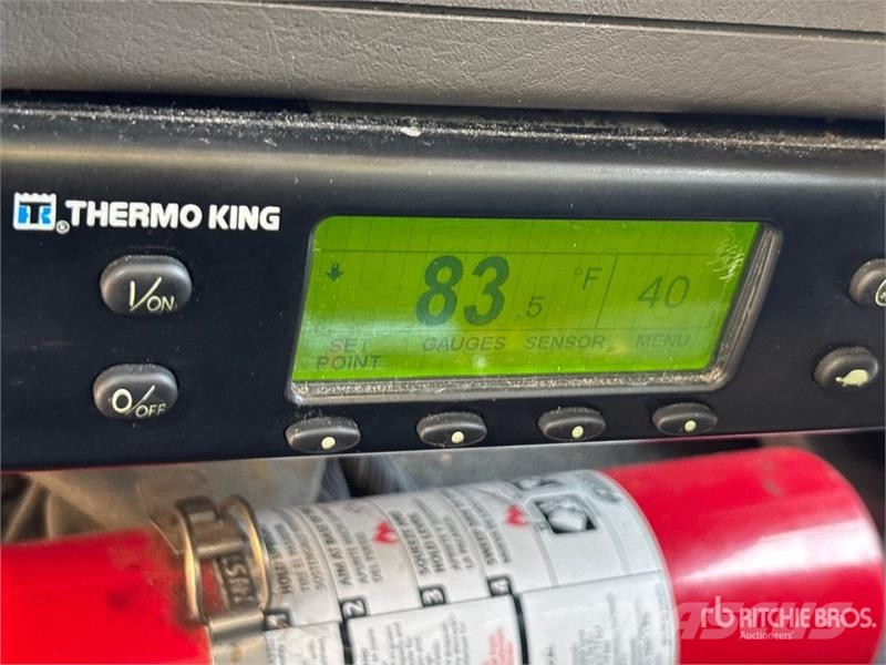 Freightliner M2 106 Isotermos y frigoríficos