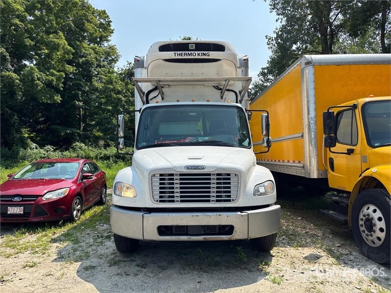 Freightliner M2 106 Isotermos y frigoríficos