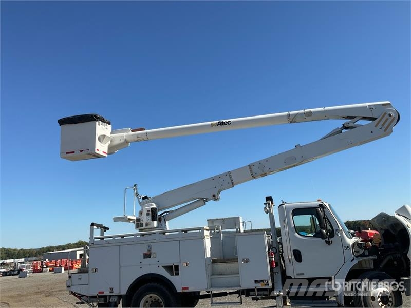 Freightliner M2 106 Auto korpe