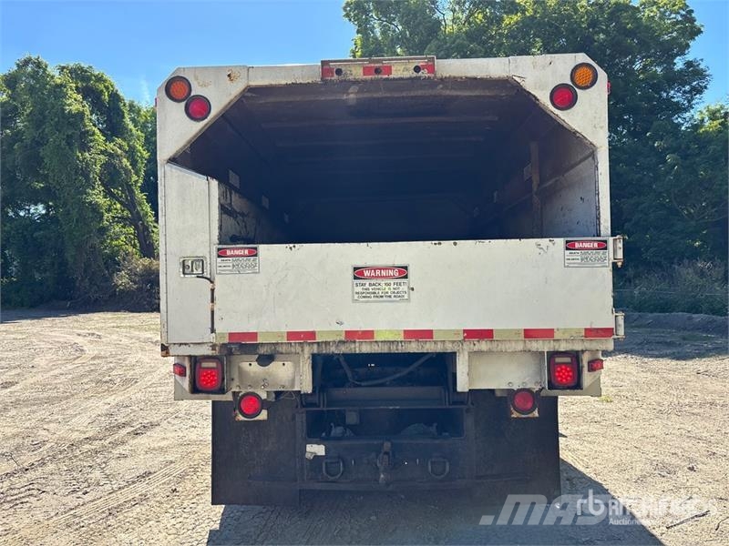 Freightliner M2 106 Camion pour copeaux de bois