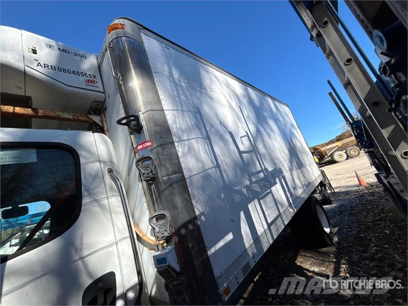 Freightliner M2 106 Рефрижератори
