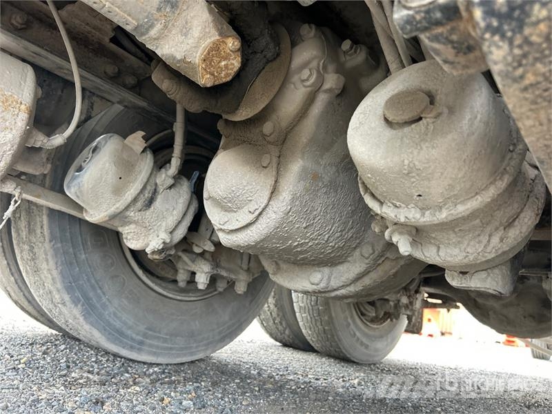 Freightliner M2 106 4000 gal 6x4 Water Truck 급수차