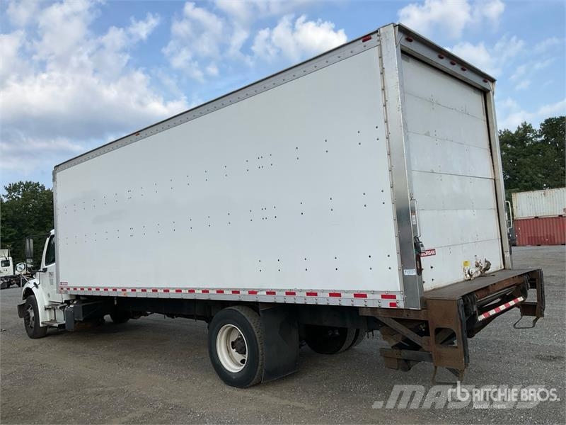 Freightliner M2 106 4x2 Van Truck ボックスボディー、ウイング、箱車