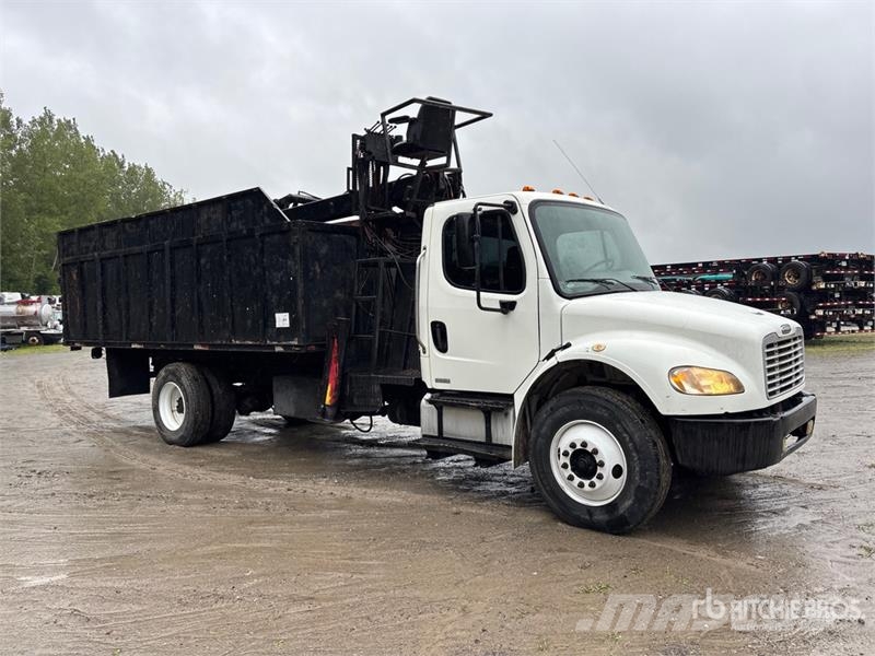Freightliner M2 106 4x2 Grapple Truck Grijpers