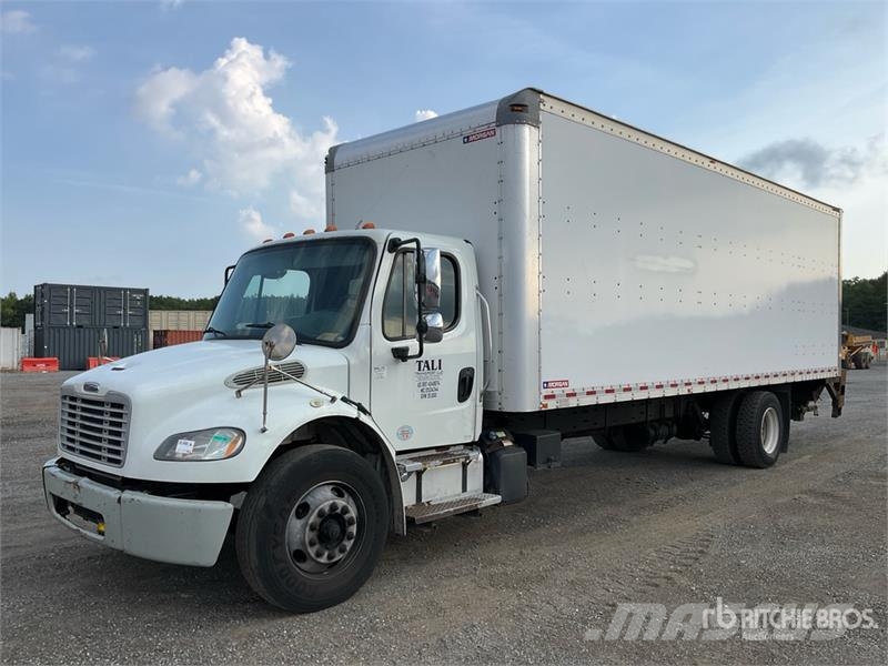 Freightliner M2 106 4x2 Van Truck ボックスボディー、ウイング、箱車