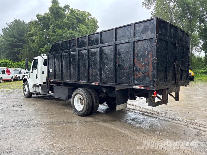 Freightliner M2 106 4x2 Grapple Truck Grijpers