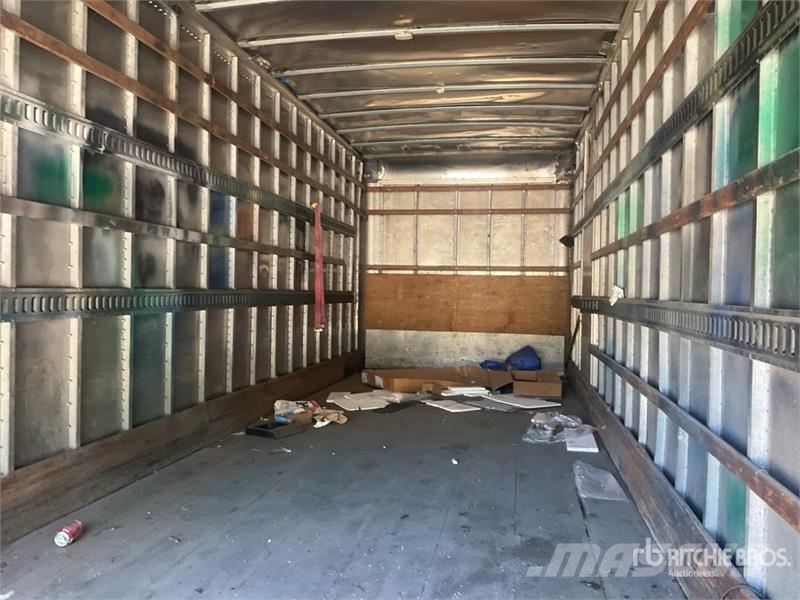 Freightliner M2 106 4x2 Van Truck Φορτηγά Κόφα