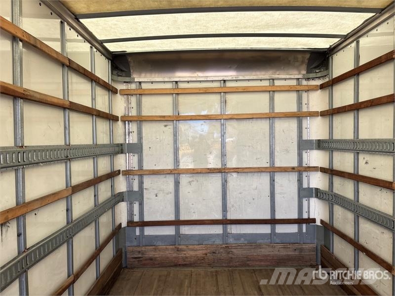 Freightliner M2 106 4x2 Van Truck Box trucks