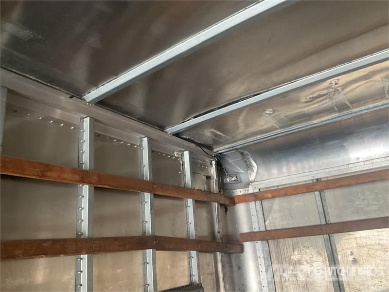 Freightliner M2 106 4x2 Van Truck Φορτηγά Κόφα