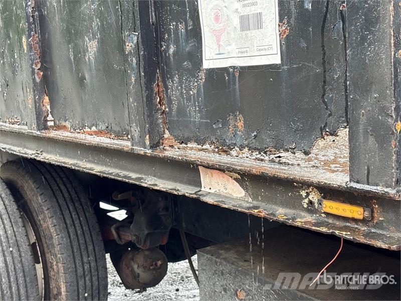 Freightliner M2 106 4x2 Grapple Truck Grijpers