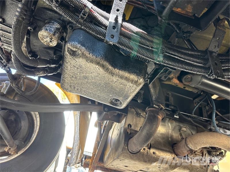 Freightliner M2 106 4x2 Van Truck Camiones caja cerrada