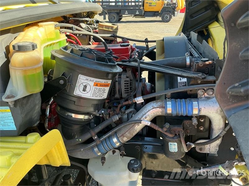 Freightliner M2 106 4x2 Van Truck Sanduk kamioni