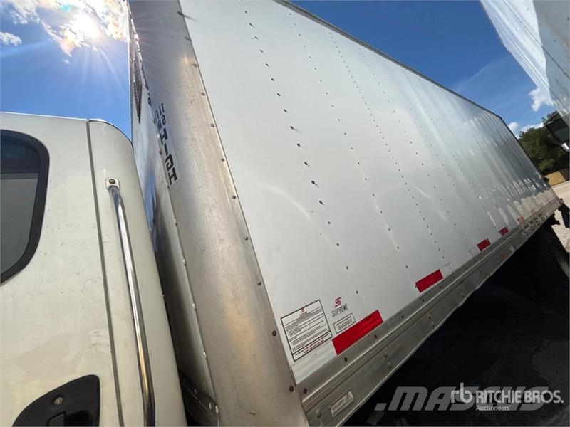 Freightliner M2 106 4x2 Van Truck (Inoperable) Kapali kasa kamyonlar