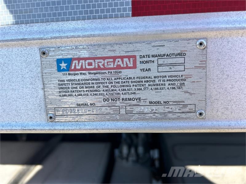 Freightliner M2 106 4x2 Van Truck Camiones caja cerrada