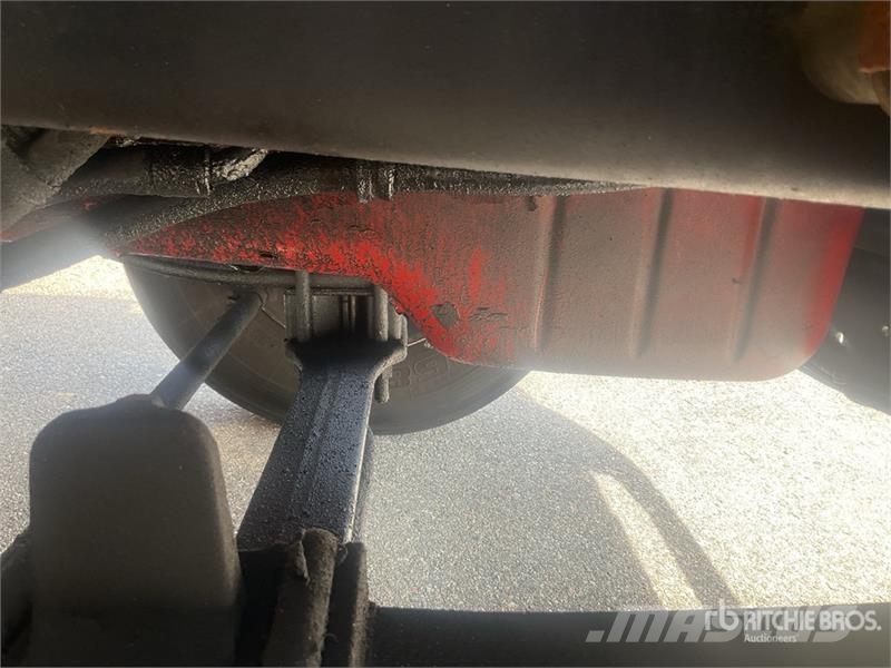 Freightliner M2 106 4x2 Van Truck (Inoperable) Samochody ciężarowe ze skrzynią zamkniętą