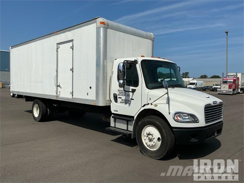Freightliner M2 106 4x2 Van Truck Skriňová nadstavba