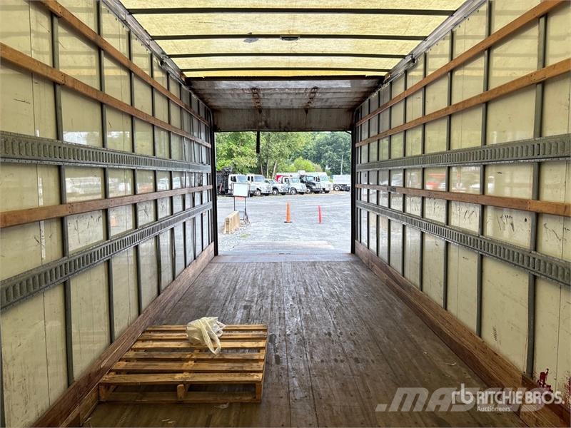 Freightliner M2 106 4x2 Van Truck Box trucks