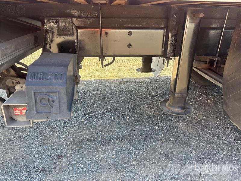 Freightliner M2 106 4x2 Van Truck Furgons