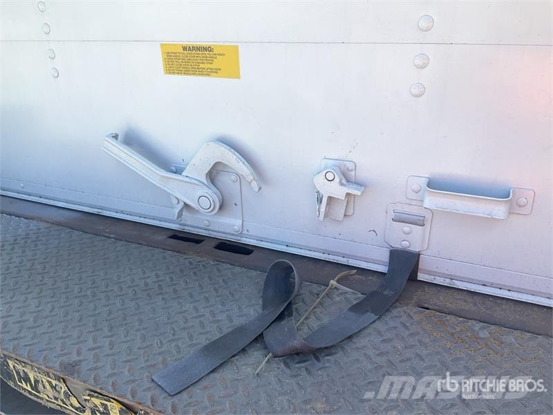 Freightliner M2 106 4x2 Van Truck Φορτηγά Κόφα