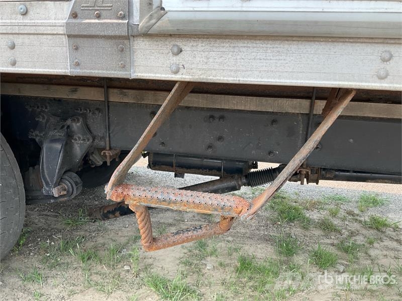 Freightliner M2 106 4x2 Van Truck (Inoperable) Kofferaufbau