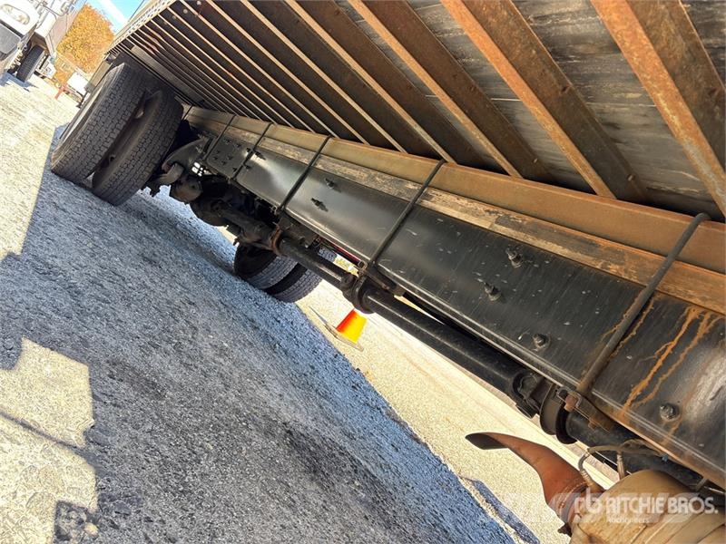 Freightliner M2 106 4x2 Van Truck Box trucks