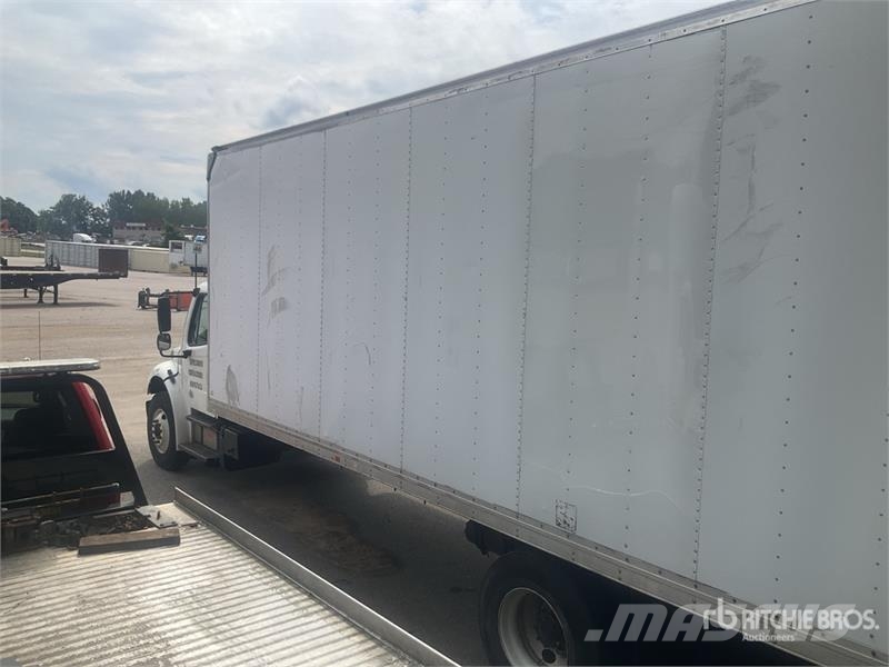 Freightliner M2 106 4x2 Van Truck (Inoperable) Samochody ciężarowe ze skrzynią zamkniętą