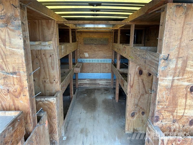 Freightliner M2 106 4x2 Van Truck Camion Fourgon