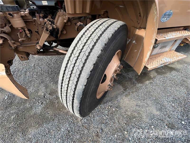 Freightliner M2 106 4x2 Van Truck Sanduk kamioni