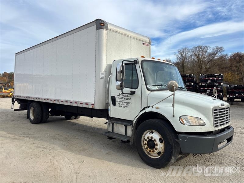 Freightliner M2 106 4x2 Van Truck Furgons