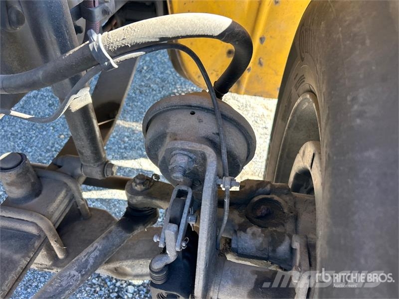 Freightliner M2 106 4x2 Van Truck Camiones caja cerrada