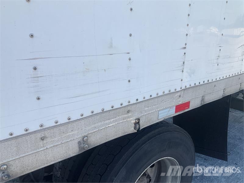 Freightliner M2 106 4x2 Van Truck Φορτηγά Κόφα
