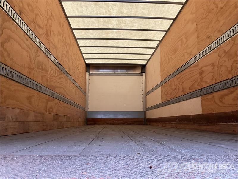 Freightliner M2 106 4x2 Van Truck Camion cassonati