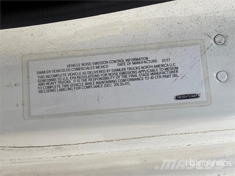 Freightliner M2 106 4x2 Van Truck (Inoperable) Kapali kasa kamyonlar