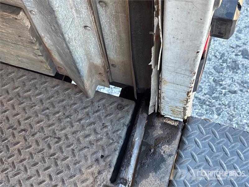 Freightliner M2 106 4x2 Van Truck Camiones caja cerrada